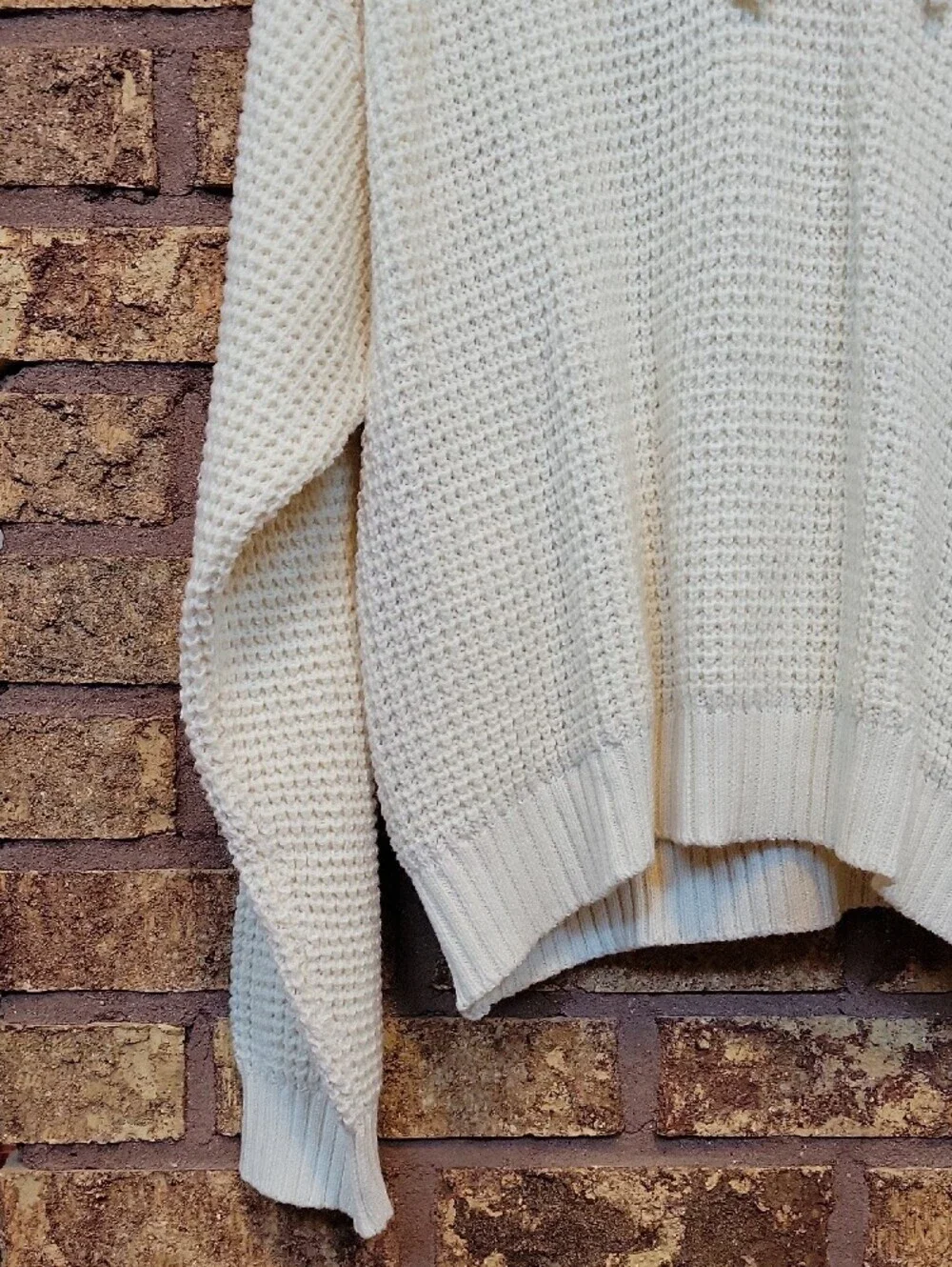 American Eagle Outfitters Chunky Knit Oversized Hooded Pullover Cream NWOT